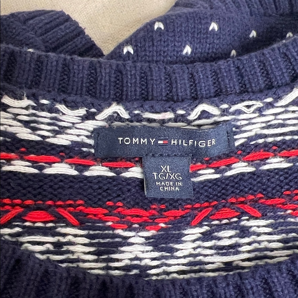 Tommy Hilfiger Fair Isle Knit Sweater XL Navy Red White Nordic Pattern Crewneck - Picture 8 of 8